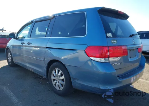 2010 Honda Odyssey Ex-L z USA, uszkodzony, nr VIN 5FNRL3H75AB050333